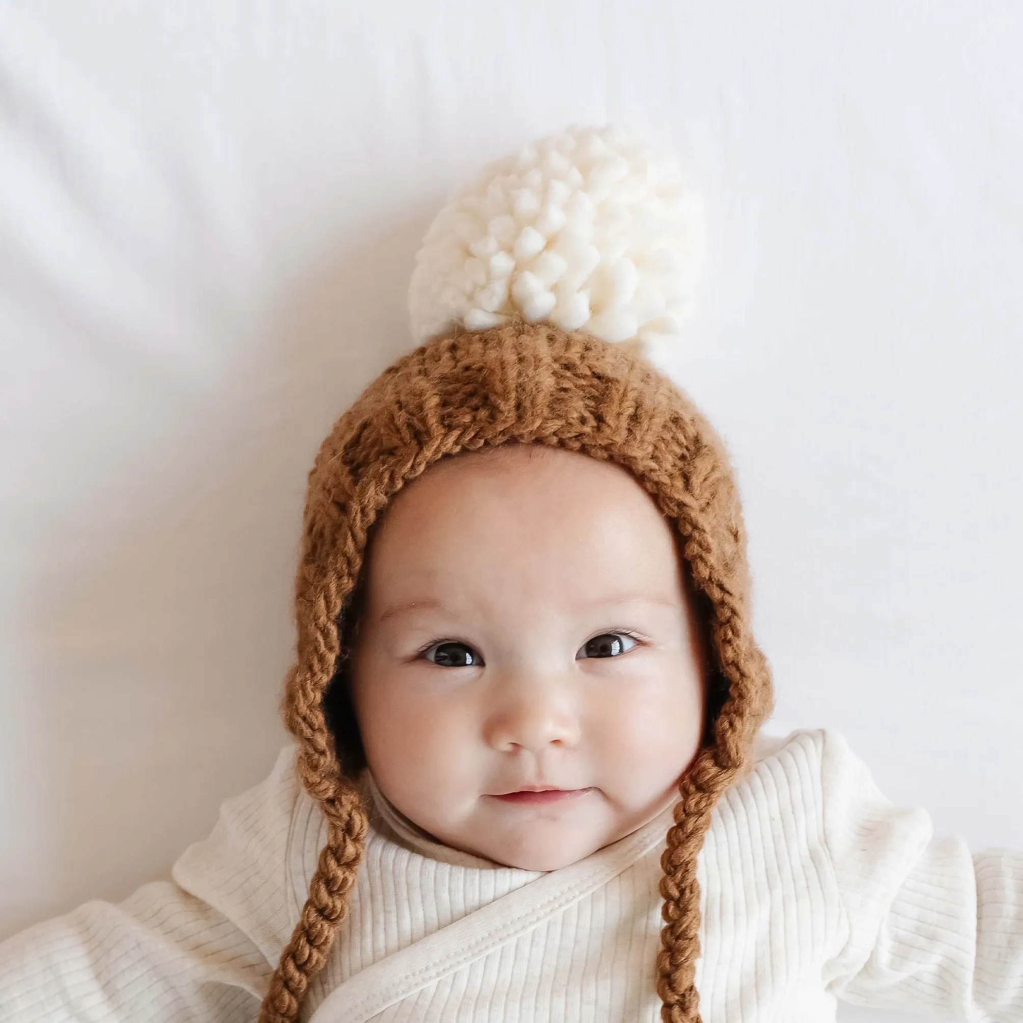 Kid's Ari Bonnet, Walnut