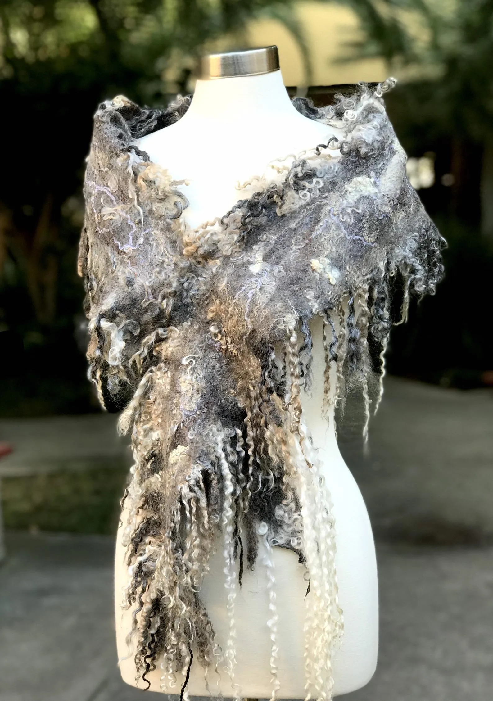 Long Pointed Oval Felted Scarf with Sheep Curls for Women, Merino Wool Stove, Felted Neck Warmer, Bohemian Scarf, Chic Scarf for Wedding