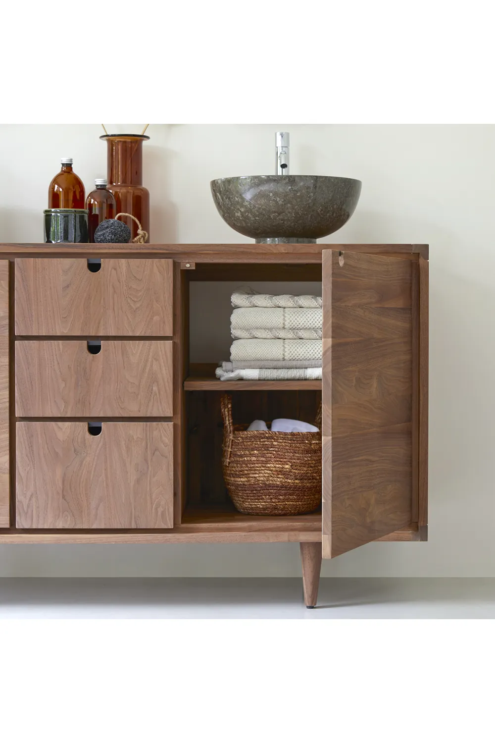 Scandinavian Style Vanity Unit | Tikamoon Jonak