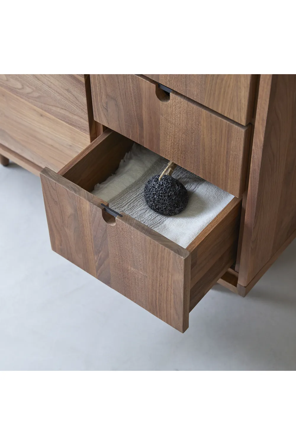 Scandinavian Style Vanity Unit | Tikamoon Jonak