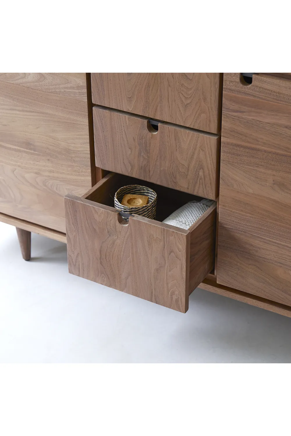 Scandinavian Style Vanity Unit | Tikamoon Jonak